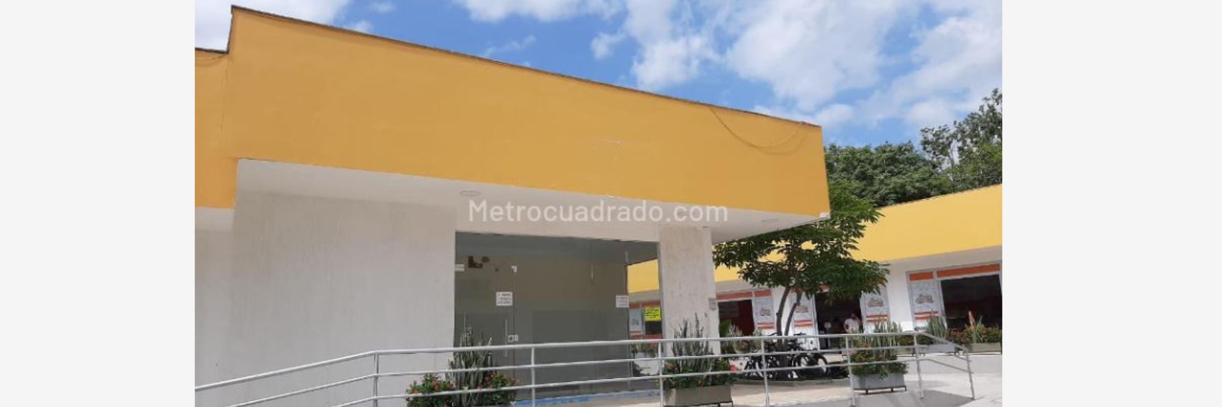 arriendo-local-banner-local-veinteyuno-minka-mall